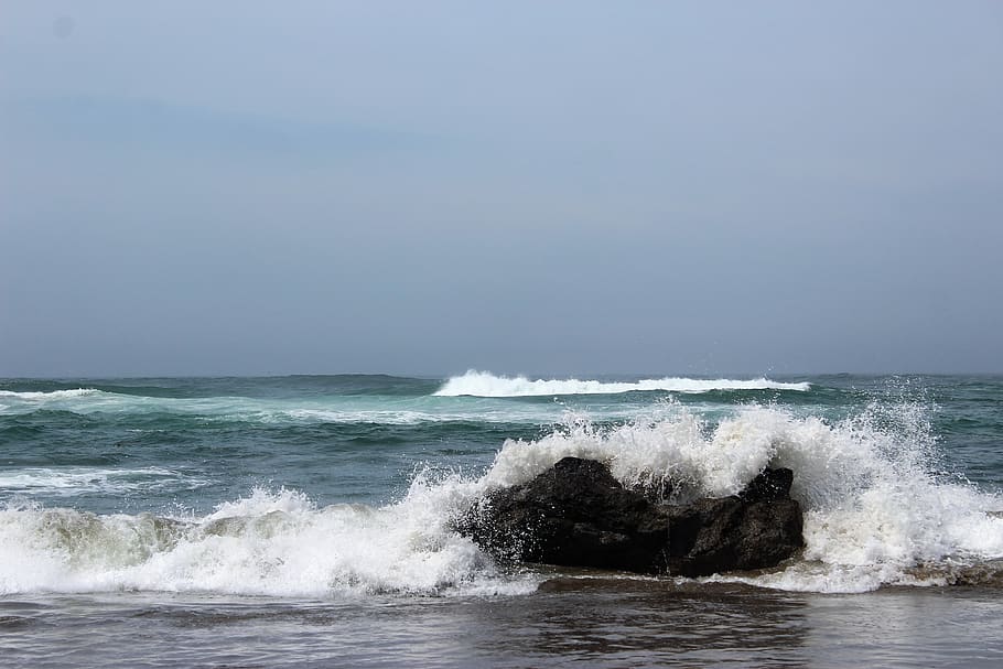 waves, rock, crashh, sea, water, motion, horizon over water HD wallpaper
