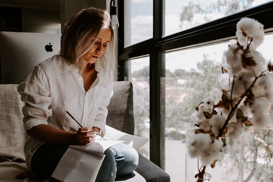 woman sitting while writing, person, human, furniture, sydney HD wallpaper