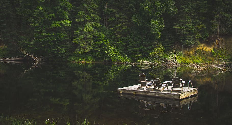 Floating Dock on the Middle of Body of Water, chairs, daylight HD wallpaper