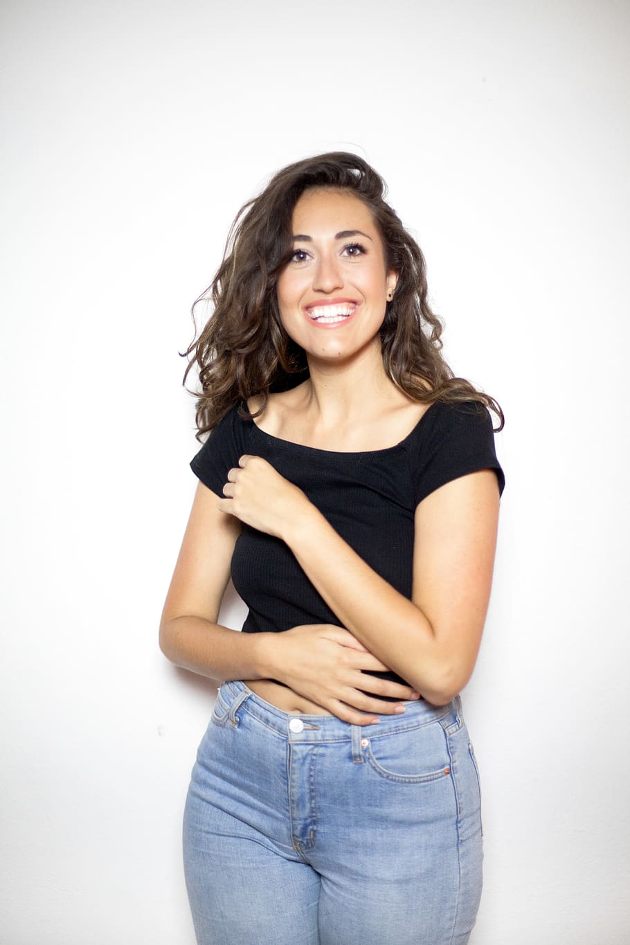 studio, hair, model, smile, woman, girl, looking at camera HD wallpaper