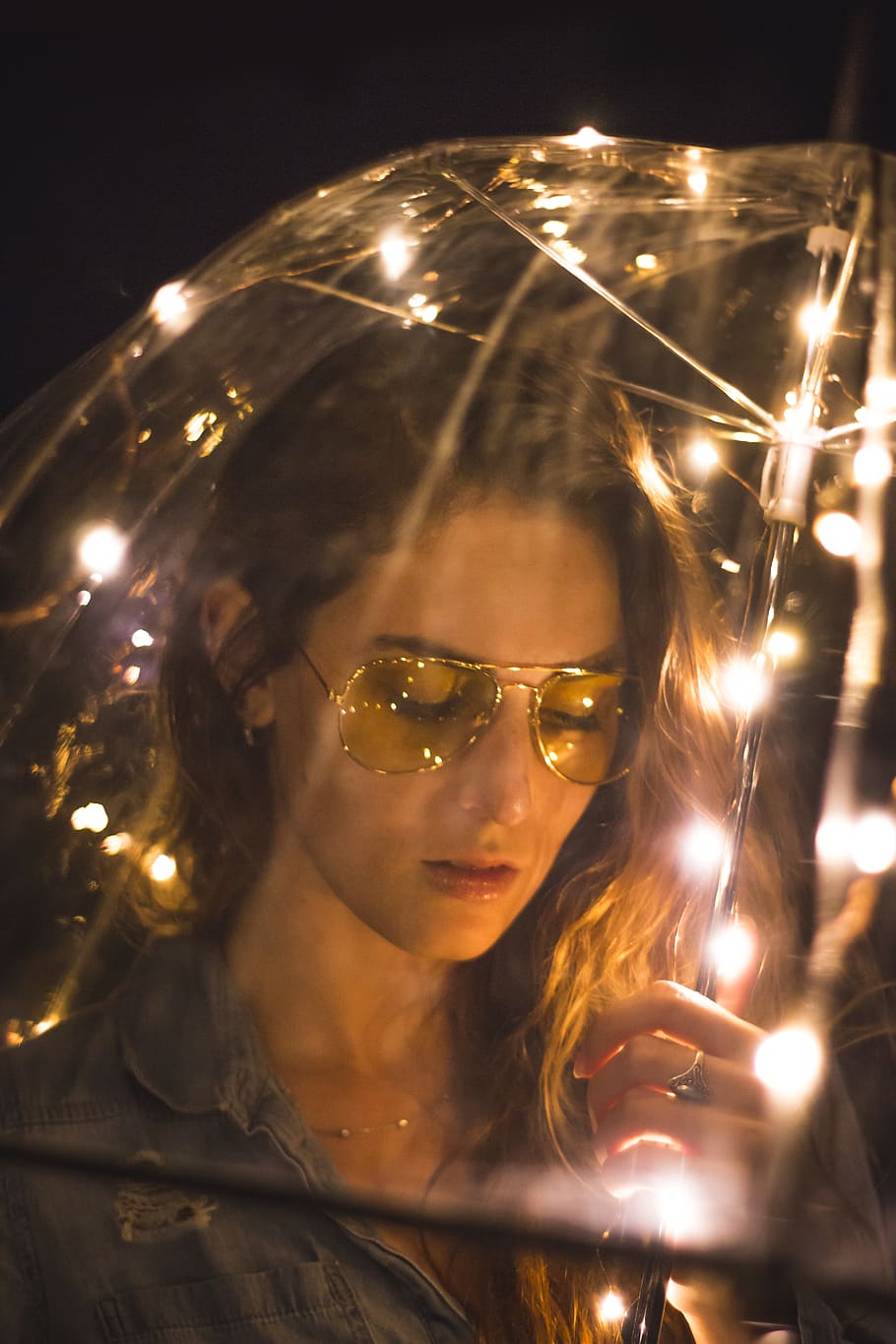 fairy light, night, umbrella, reflection, glass, model, portrait HD wallpaper