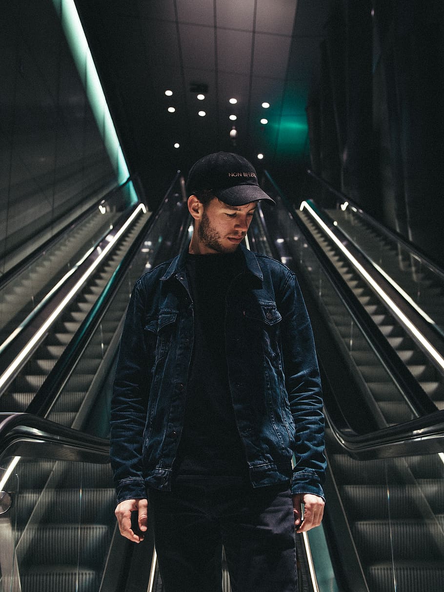 man standing beside escalators, transportation, real people, one person HD wallpaper